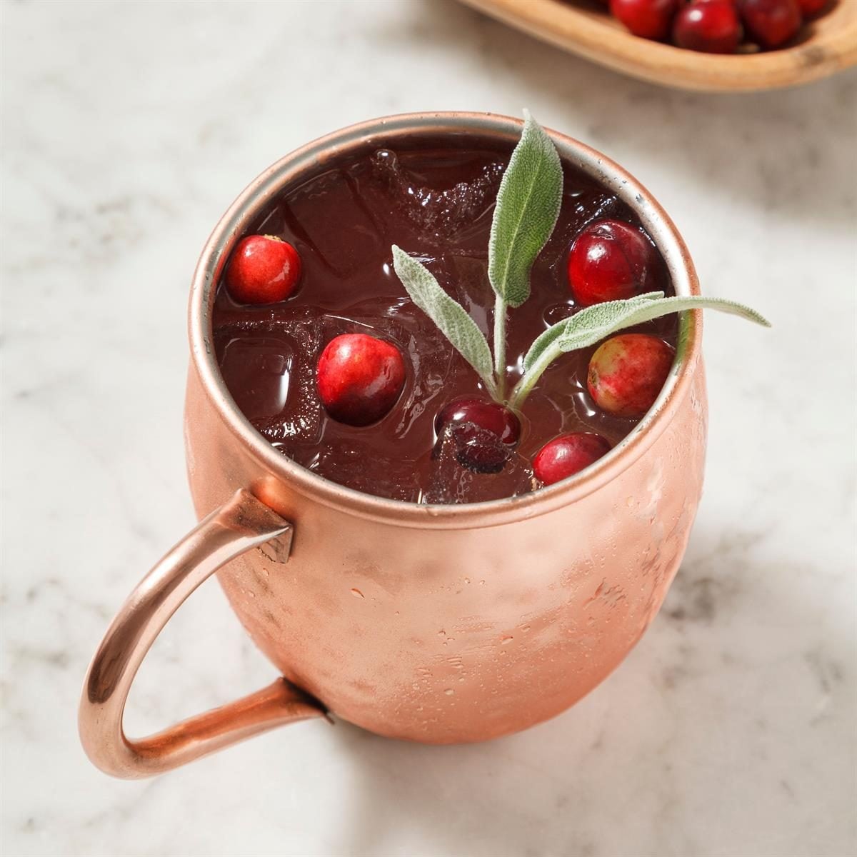 Holiday Cranberry Moscow Mule: Your Go-To Drink for Entertaining